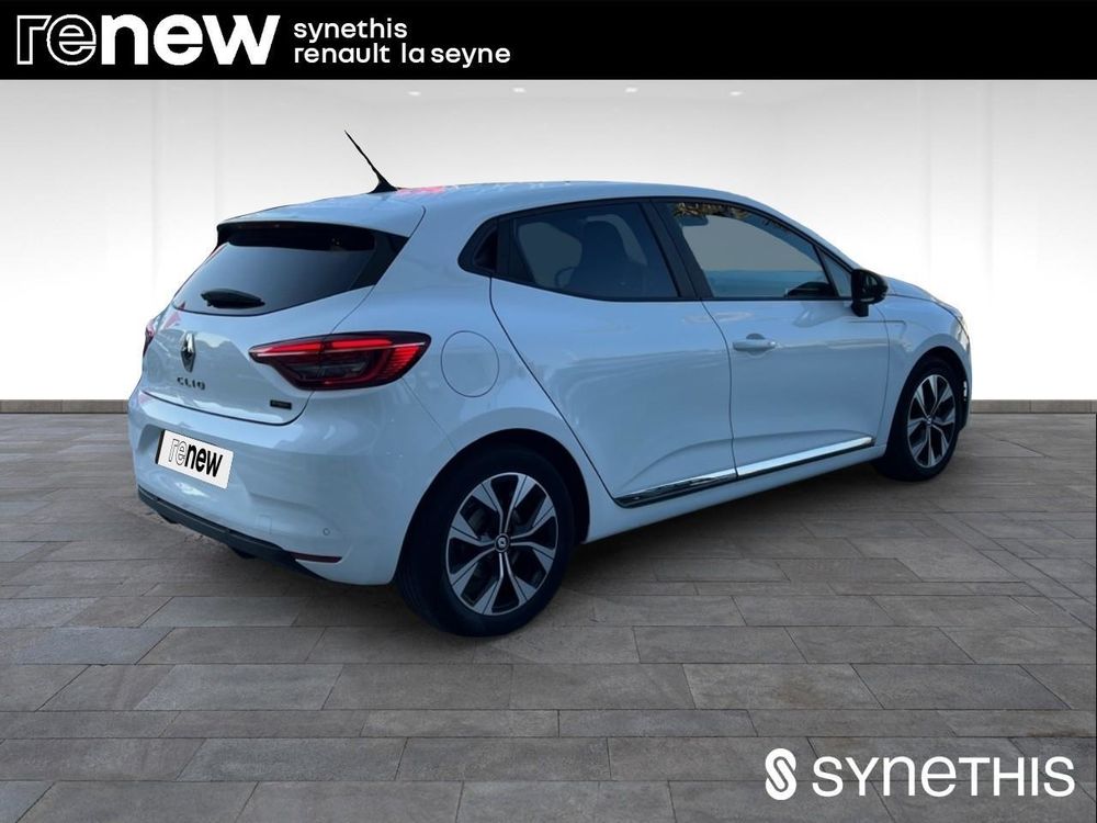Clio V Clio E-Tech full hybrid 145 Evolution 2023 occasion 83500 La Seyne-sur-Mer
