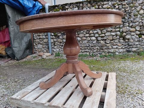 table ronde chne 550 Apprieu (38)