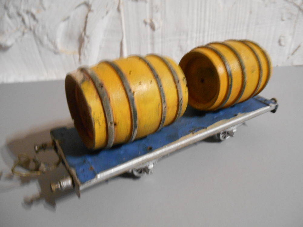 3 Wagons marchandises 