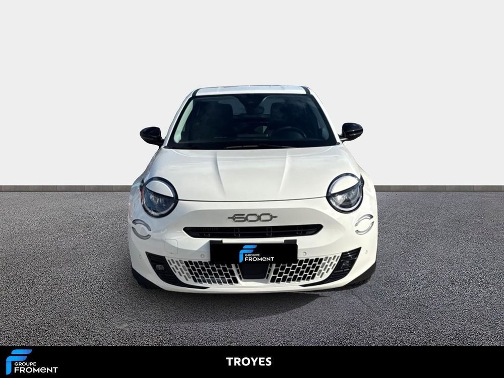 Fiat 600 T-Gen 3 1.2 Hybrid 145ch eDCT6 Pop 2025 occasion 10600 La Chapelle-Saint-Luc