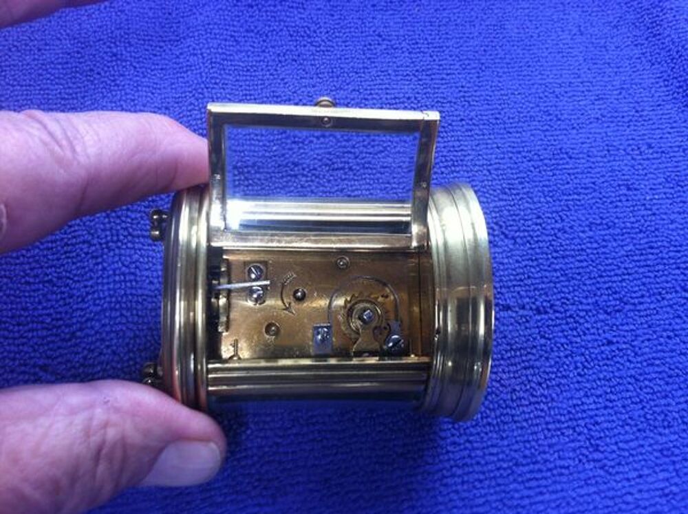 MAGNIFIQUE PENDULETTE DE VOYAGE MINIATURE 