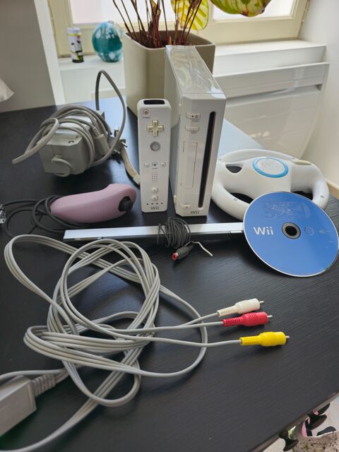 Console Nintendo Wii - Accessoires & Jeux (LOT) 35 Chteau-Gontier (53)