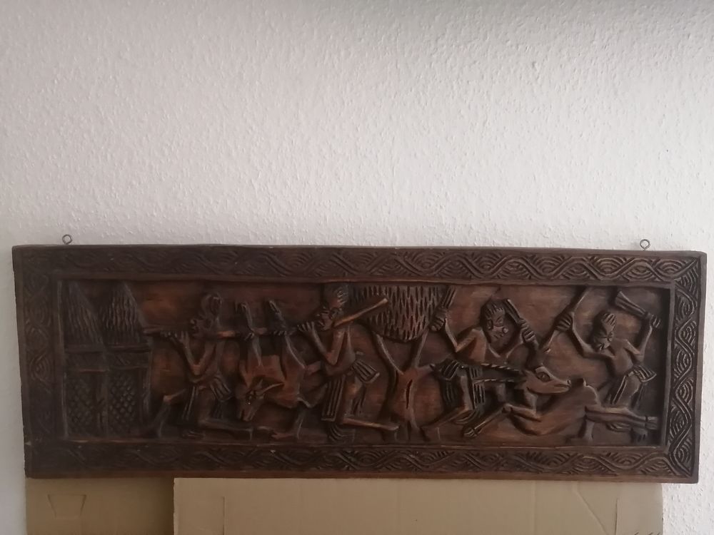 Tableau / fresque en bois - Sc&egrave;ne de chasse / repas Décoration