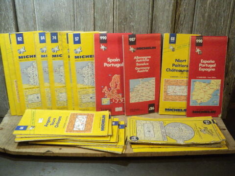 28 Cartes Routi�res Michelin France �tranger Ann�es 1970/198 50 Loches (37)