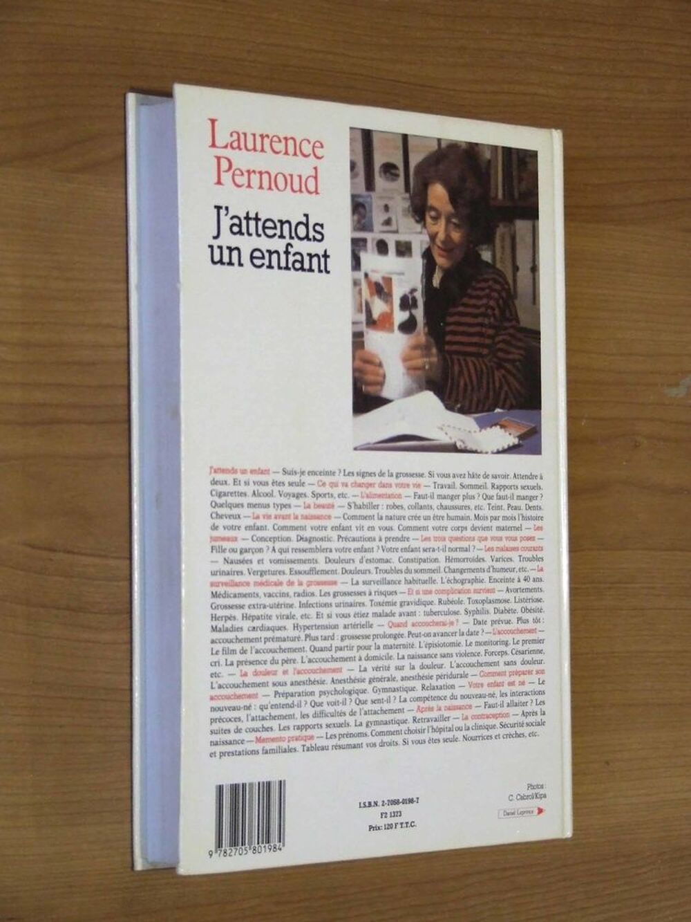 Livre, J'attends un enfant de Laurence PERNOUD Livres et BD
