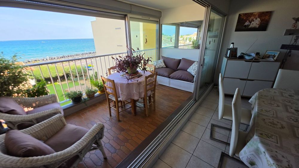 Vente Appartement LE CAP D'AGDE: Belle vue mer! Grand 2 pièces avec loggia , ascenseur et parking Le cap d agde