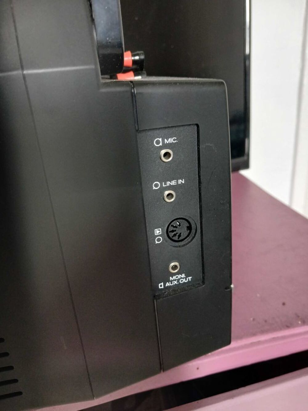 ancien projecteur tr&egrave;s bon &eacute;tat 