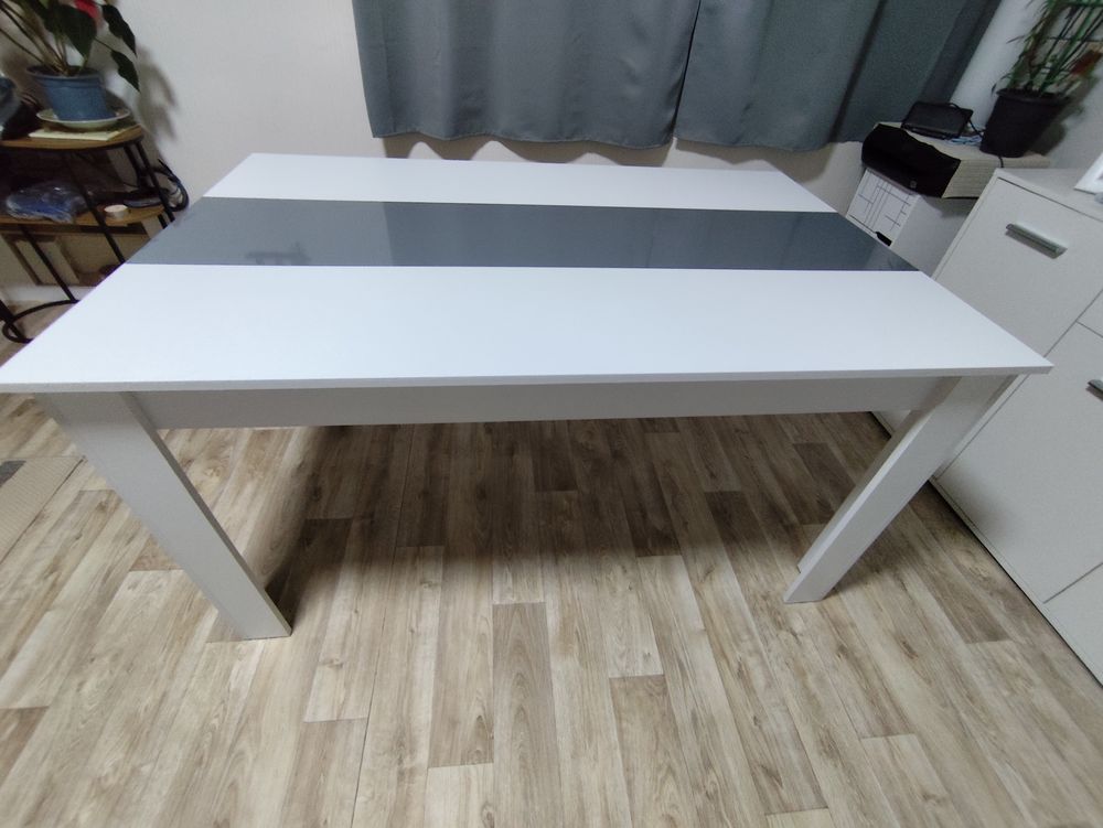Table salle a manger ou salon Meubles