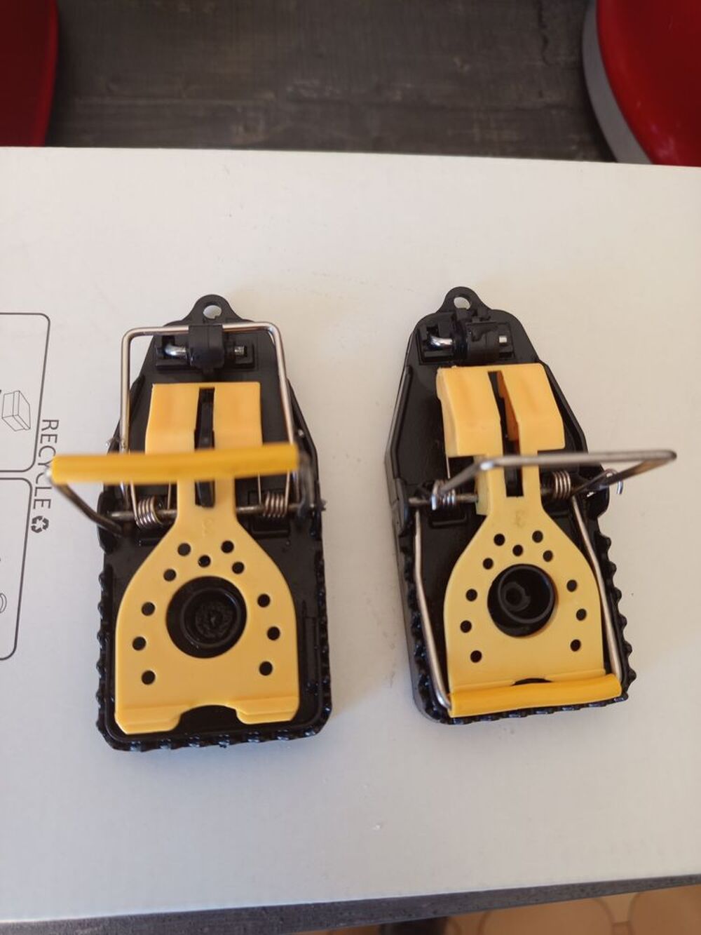 Lot de 8 pi&egrave;ges &agrave; souris Jardin