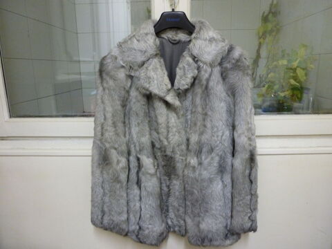 Belle veste en chevrette T44 150 Montesson (78)