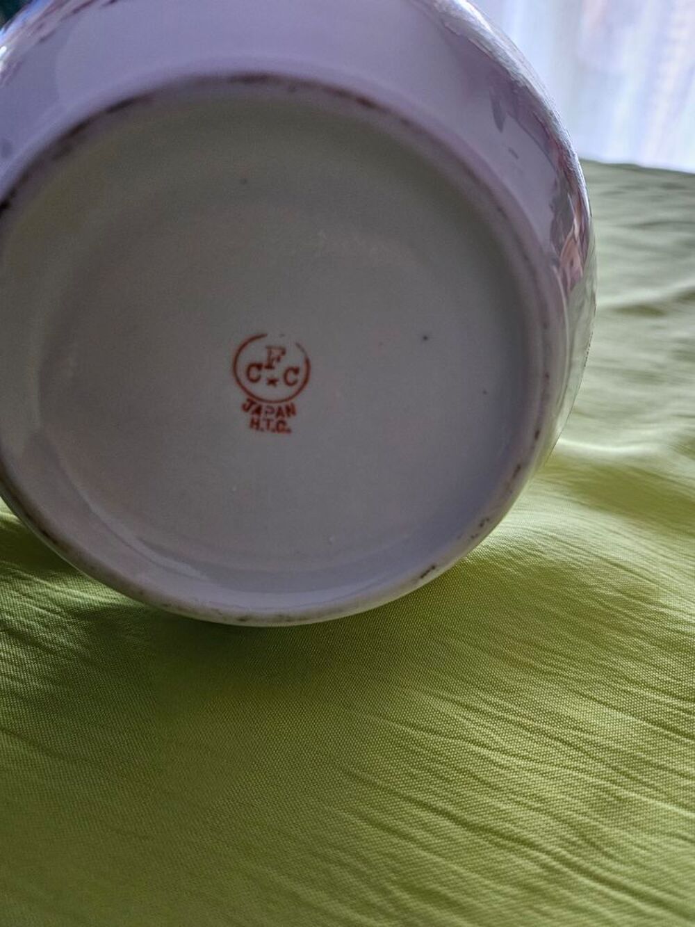 Th&eacute;i&egrave;re japonaise vintage en porcelaine Tr&egrave;s bon &eacute;tat&middot; Décoration
