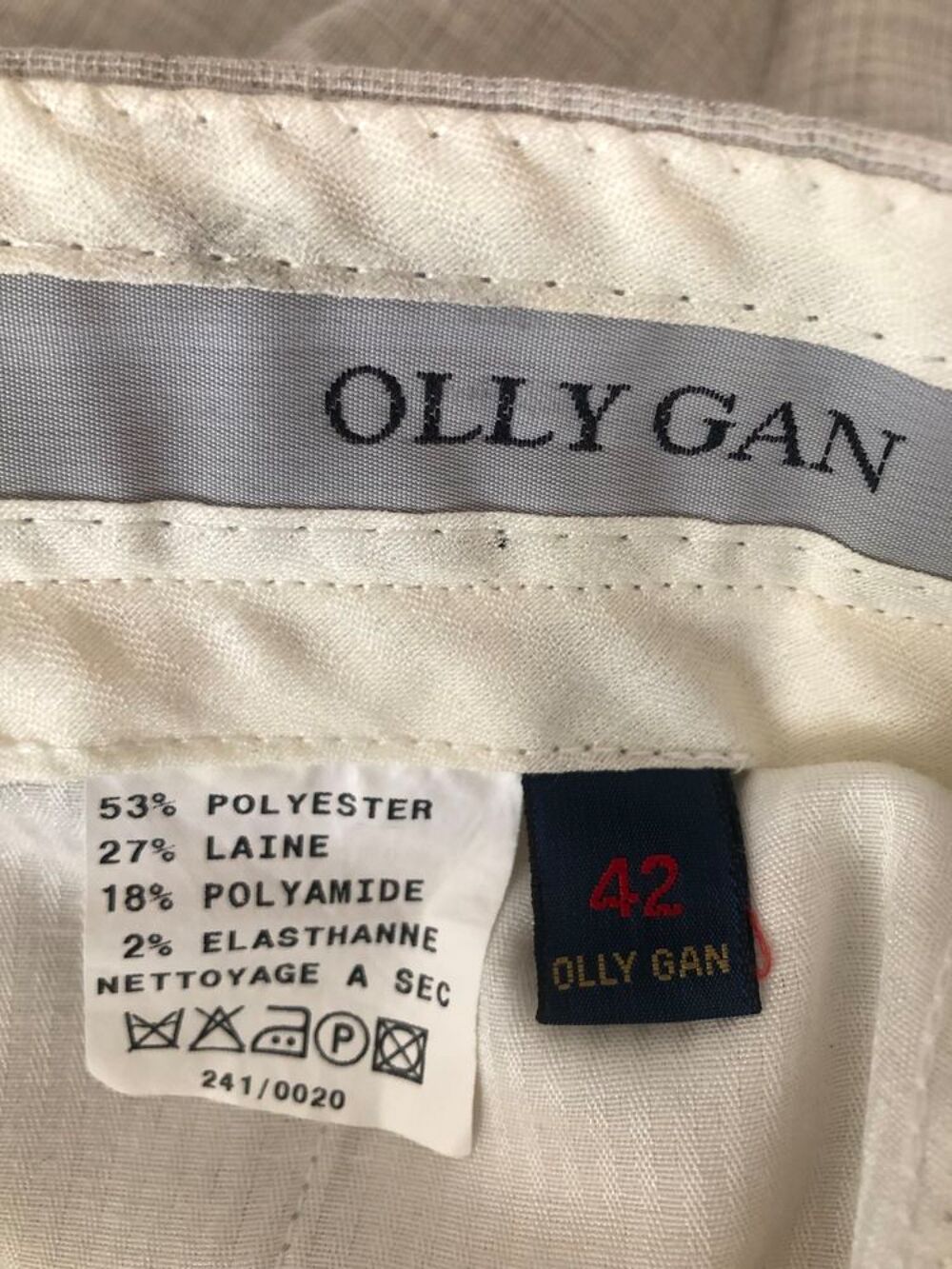 Costume 3 pi&egrave;ces "OLLY GAN" Vêtements