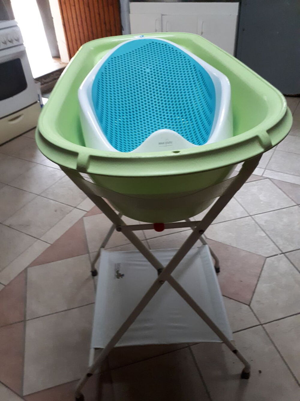 baignoire sur pied et adaptateur Puériculture