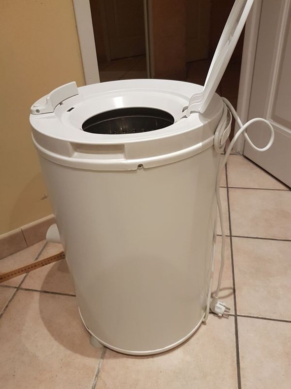 Achetez essoreuse a linge a occasion, annonce vente à Chaponnay (69) WB157892553