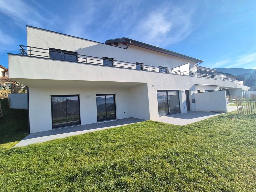 Vente Appartement Appartement SAINT MARTIN d'URIAGE
T4 neuf 100 m2 + terrasse Saint-martin-d'uriage