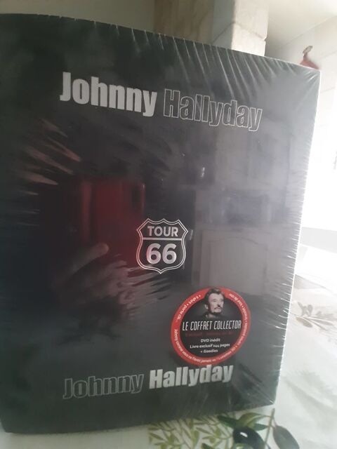 Coffret Johnny tour 66 100 Vias (34)