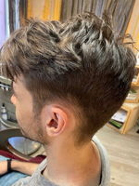   Coiffeuse à domicile  