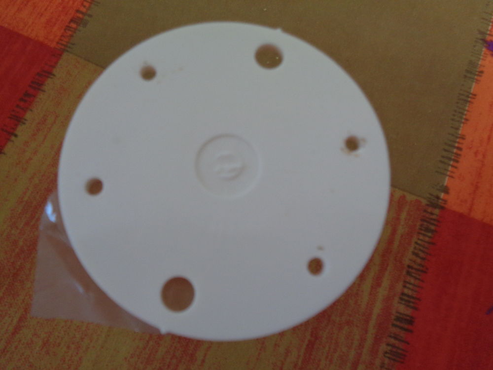 TOURNIQUET EN PLASTIQUE Electroménager