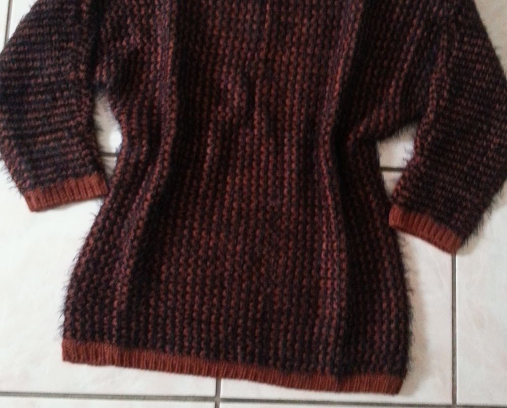 Pull fils poilu marron - noir 3 Suisses douillet - T 38 - 40 Vêtements