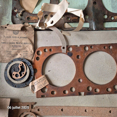 Anciens joints de culasse pour voiture ou camion, joints tor 40 Saumur (49)