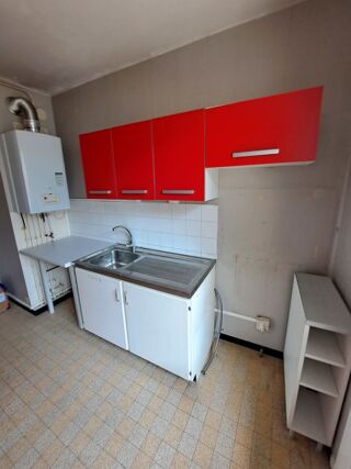  Appartement à louer 3 pièces 70 m²