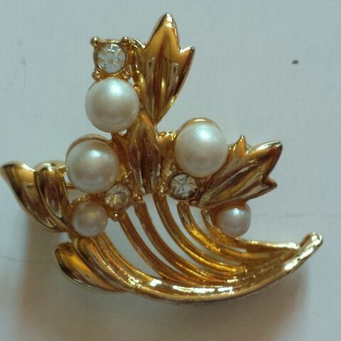 Broches dorée   EDR 3 Viry-Noureuil (02)