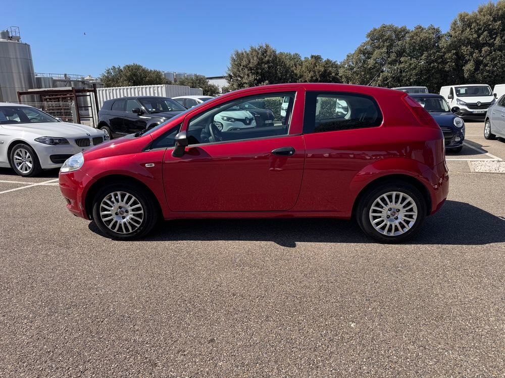 Punto 1.2 8V 65 Cult 2010 occasion 84290 Sainte-C&eacute;cile-les-Vignes
