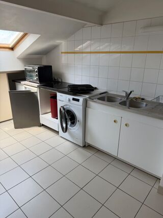  Appartement à louer 3 pièces 73 m²