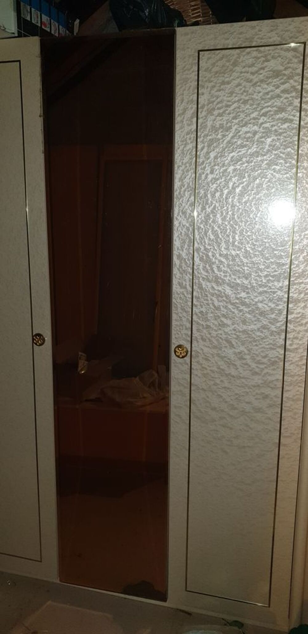 CHAMBRE A COUCHER Meubles