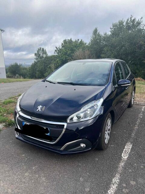 Peugeot 208 violet 1.5 L BLEUHDI