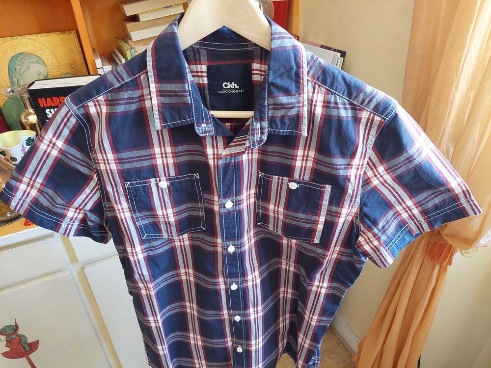Chemise manche courte taille S Vêtements