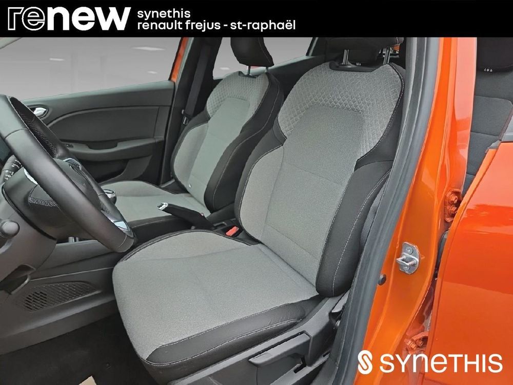 Clio V Clio TCe 100 GPL Evolution 2023 occasion 83600 Fr&eacute;jus