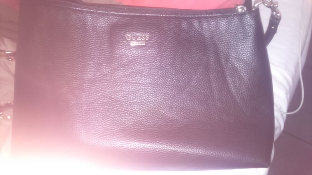 Pochette guess neuf derni&egrave;re collection Maroquinerie
