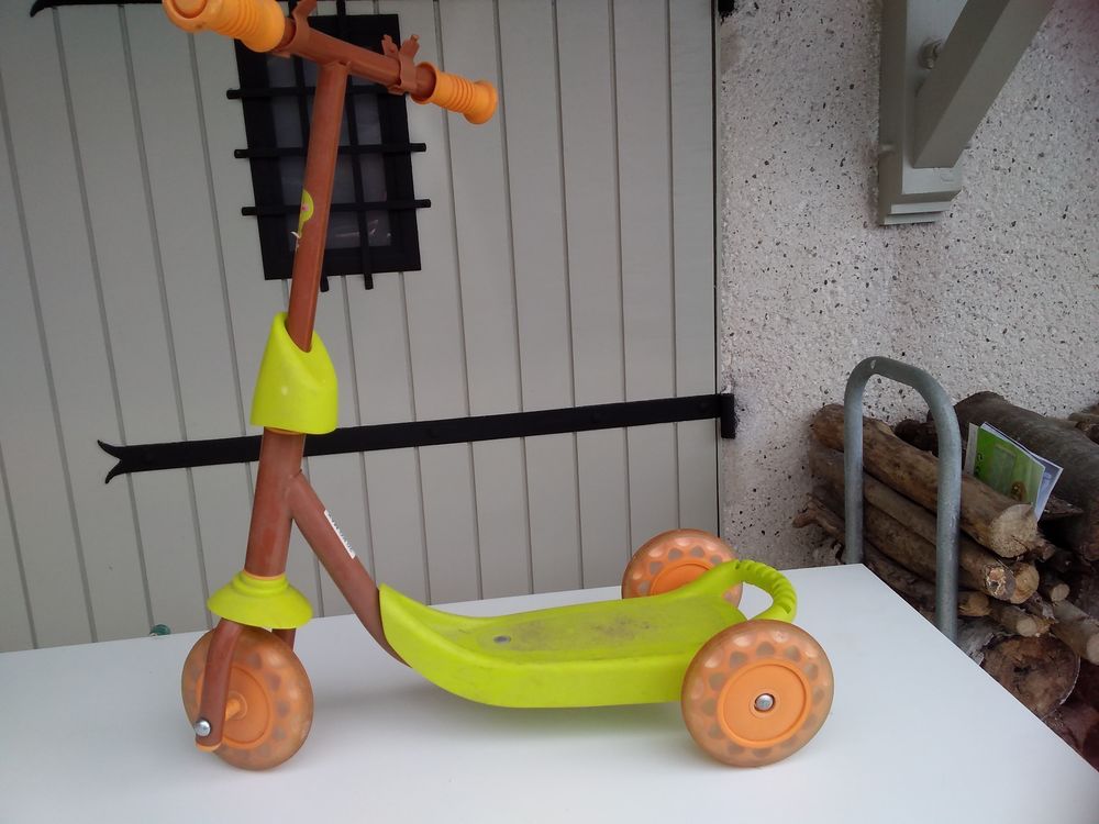 Trottinette enfant Jeux / jouets