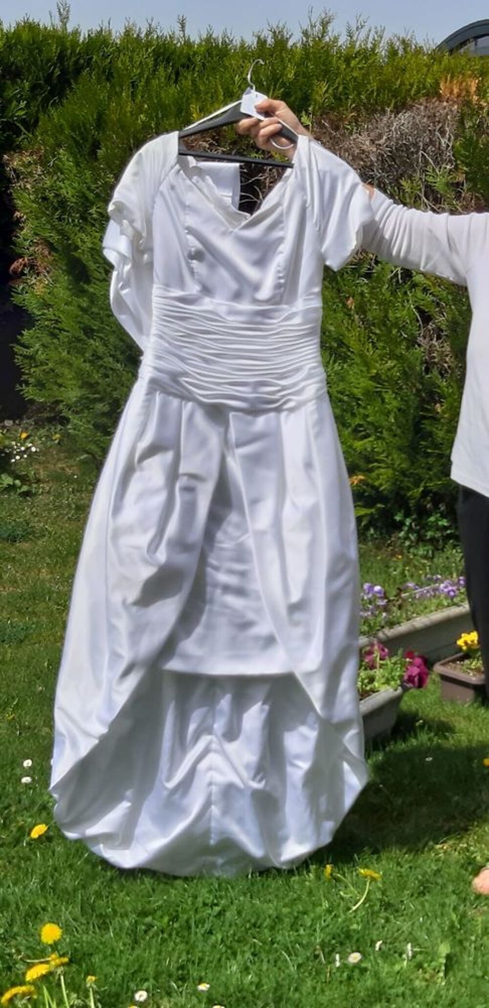 Robe de mari&eacute;e fabrication italienne neuve sans &eacute;tiquette Vtements