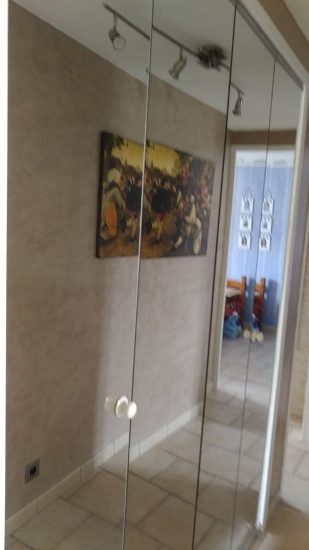 Porte armoire kazed miroir 
Meubles