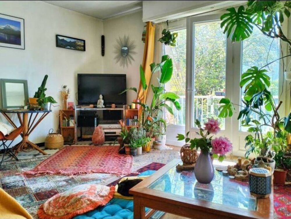 Appartement 4 pièces 80 m² · à Gelos · 80 m² · 159 000 €