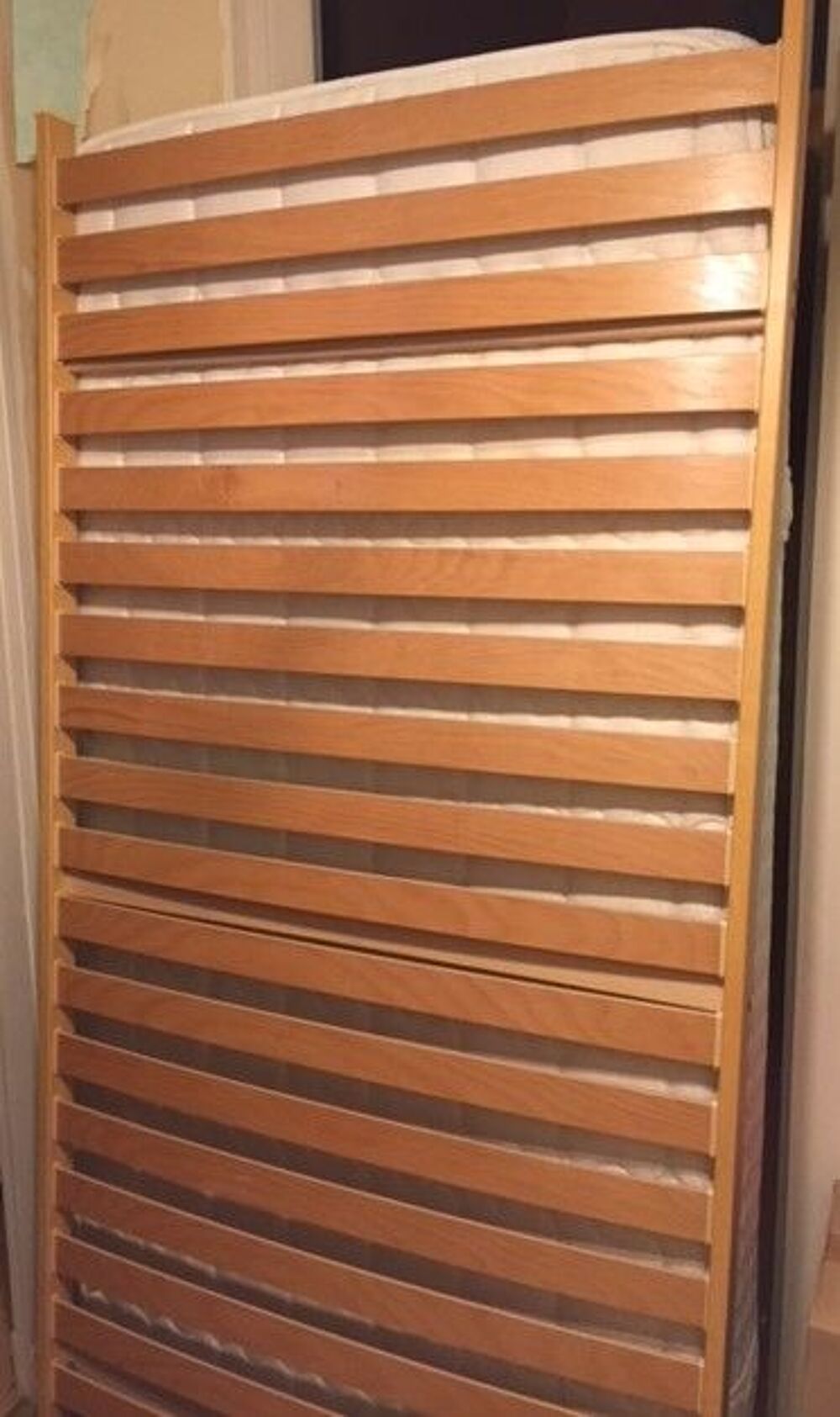 sommier &agrave; lattes et matelas 1 personne Meubles