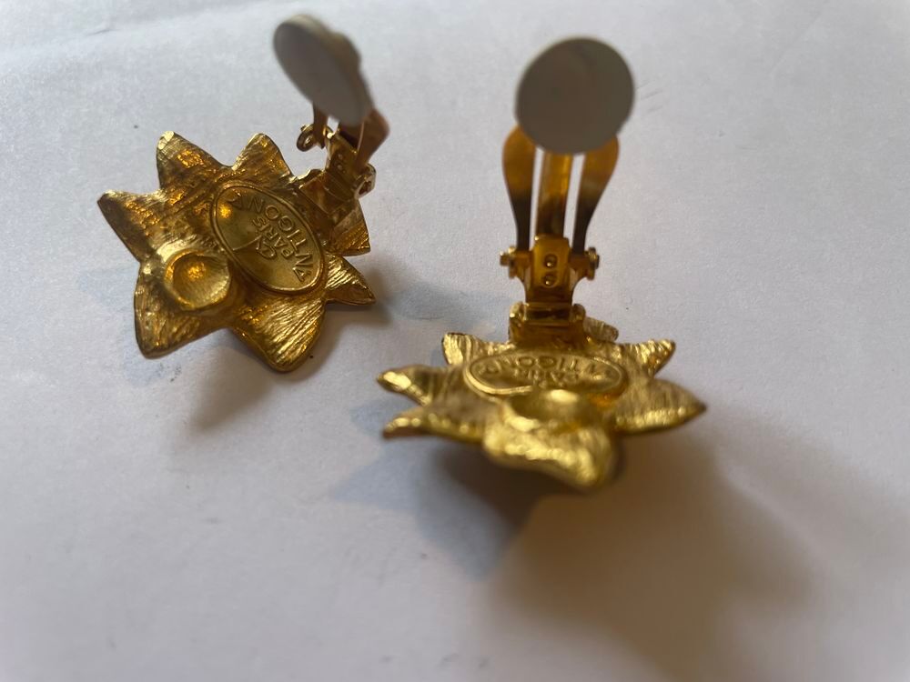 BO Boucles d'Oreilles dor&eacute;e &eacute;toile croisillon ANTIGONA Bijoux et montres