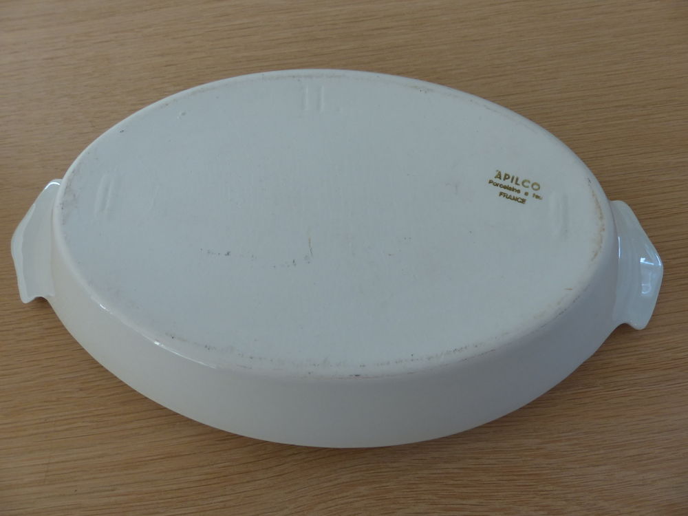 Petit Plat Ancien en Porcelaine Aplico Cuisine