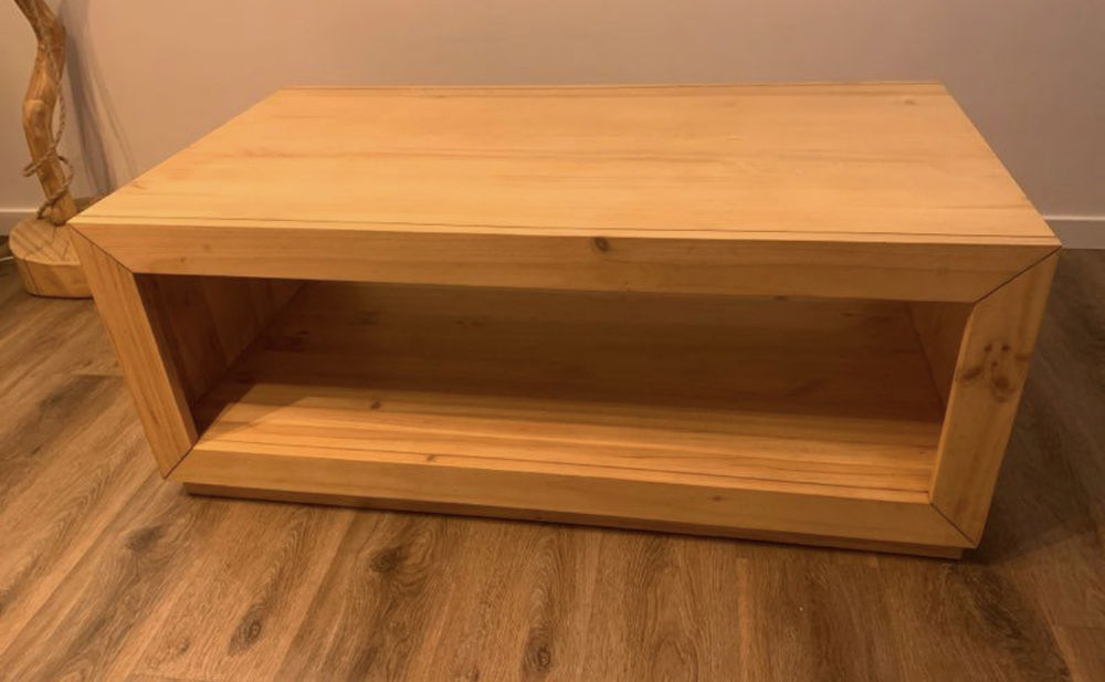 Table basse Meubles