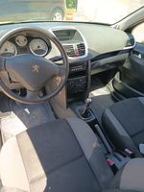 207 1.4e 75ch Style 2008 occasion 82270 Montpezat-de-Quercy