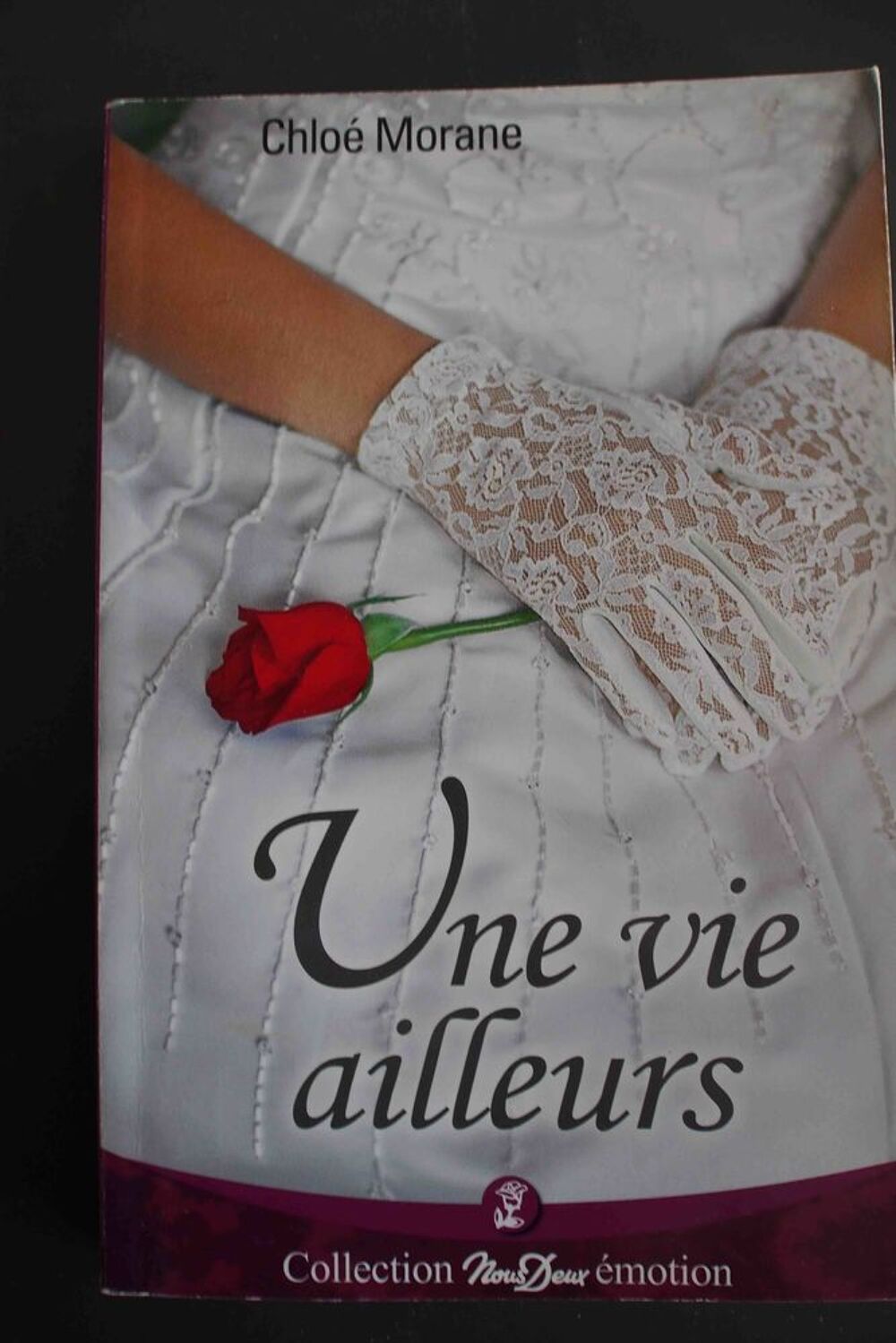 Une vie ailleurs - Chloe Morane, Livres et BD