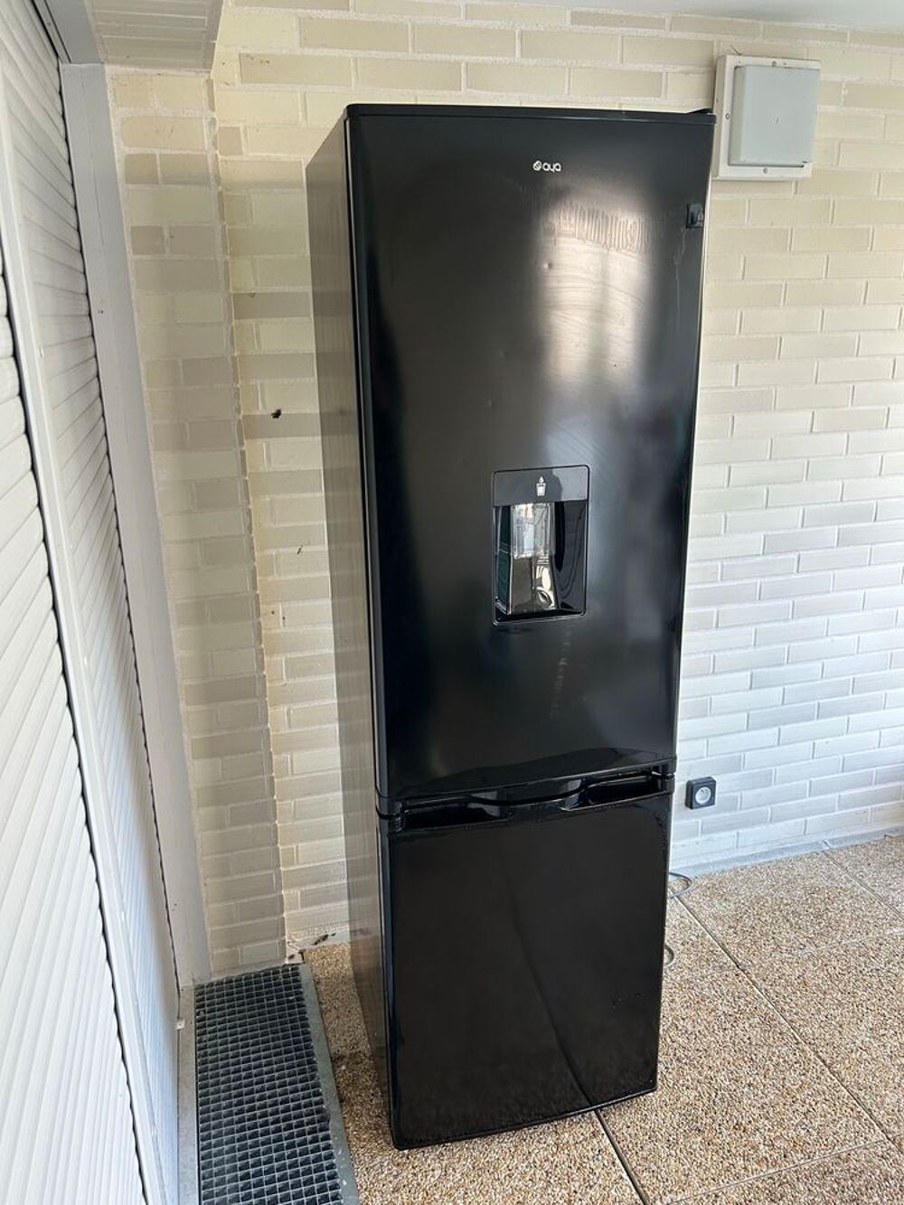 R&eacute;frig&eacute;rateur Aya combin&eacute; 261L Electroménager
