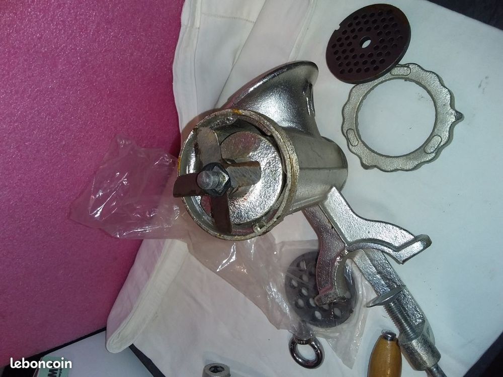 Hachoir a viande emig n&deg;10 Bricolage