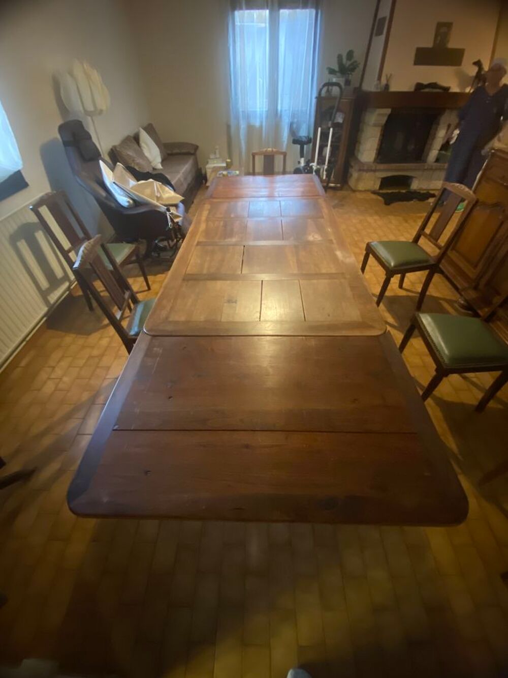 Table en bois de noyer Meubles