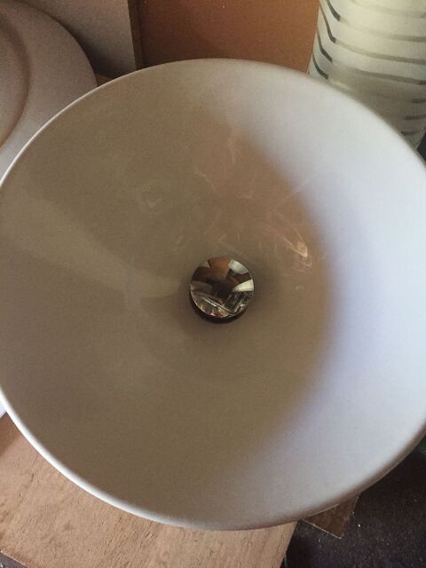 VASQUE LAVABO 42CM A POSER 30 Clamart (92)