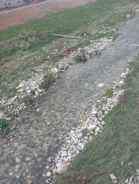   : maison de ville 4 niveaux bleue et rose 95m2
ROMANS  
Maison - 3/4 pi�ce(s) - 95 m�