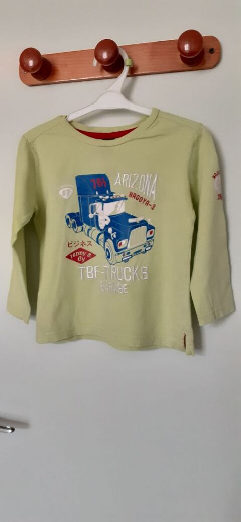 Tee-shirt garçon 4 ans 2 Grisolles (82)
