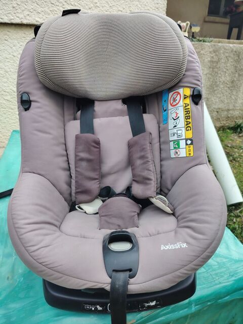 Si�ge auto  90 N�mes (30)